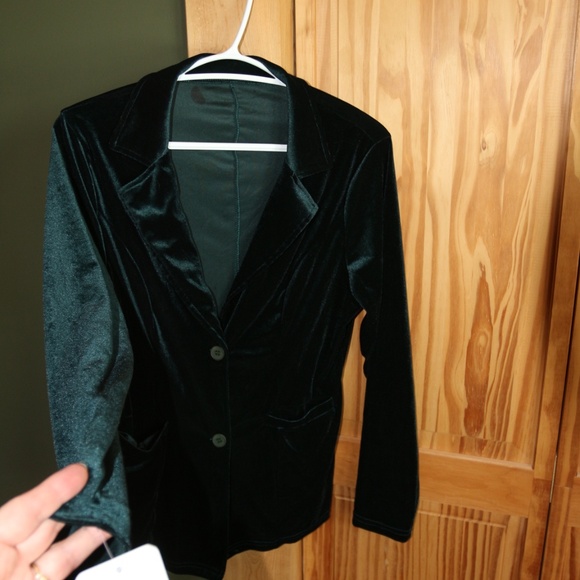 NWT Dark green velvet blazer - Picture 2 of 7